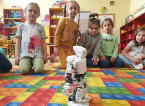 Programowanie za pomocą Lego Mindstorms Ev3